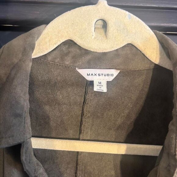 Max Studio Army Green Suede Button-Up Shirt | Women’s Size Medium - Picture 2 of 3